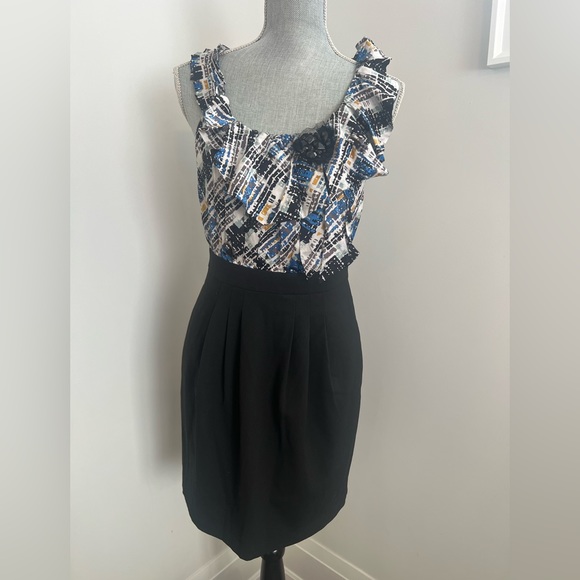 BCBG MAXAZRIA DRESS (SIZE: 6) - Picture 1 of 3